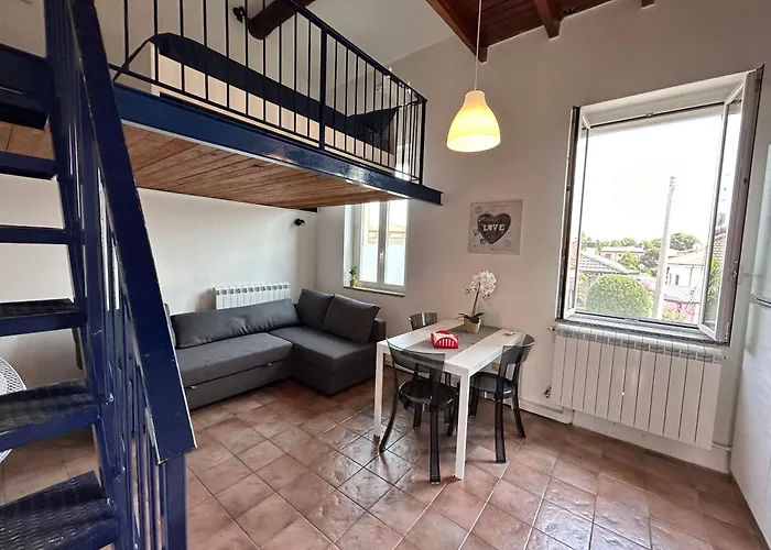 Residenza Dora אינוורונו