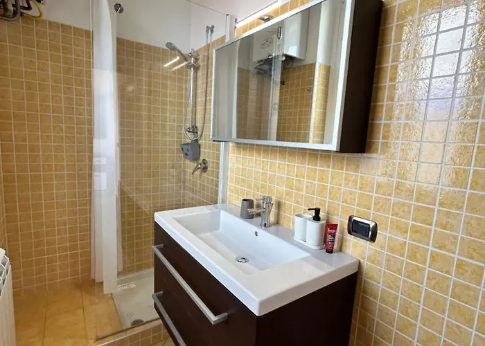 דירה Residenza Dora אינוורונו